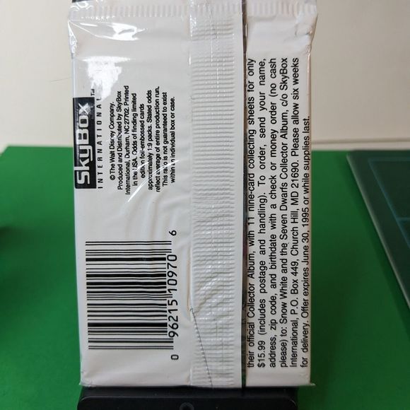 Snow White and the seven dwarves trading cards unopened 1995 - Picture 2 of 2